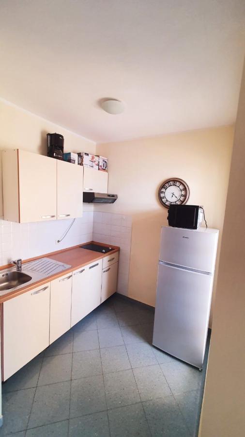 Apartmani Strigo Медулин Екстериор снимка